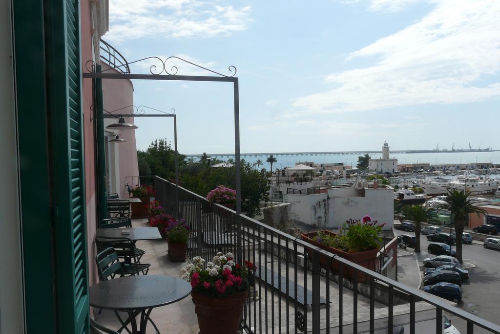 La Dolce Vista - B&B Di Charme Manfredonia Bagian luar foto